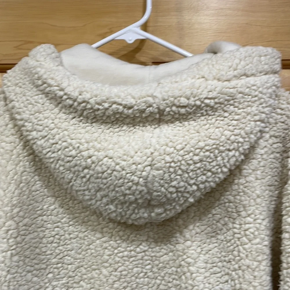 Zella cream full zipper jacket size M